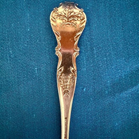 GORGEOUS! CHARTER OAK Roger Bros Meat or Serving Fork 1906 Silverplate - Picture 9 of 12